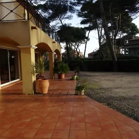 Ferienhaus Maison Hyeres, 7 Pieces, 10 Personnes - Fr-1-335-120